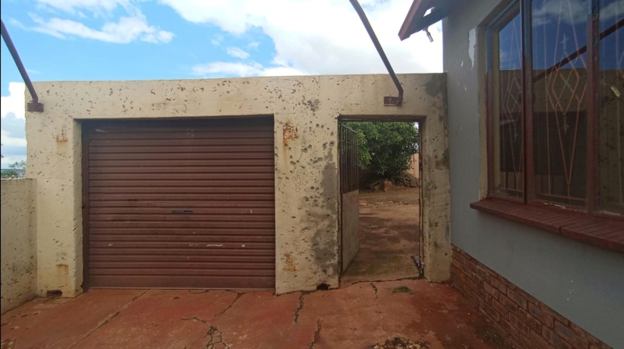 3 Bedroom Property for Sale in Lotus Gardens Gauteng