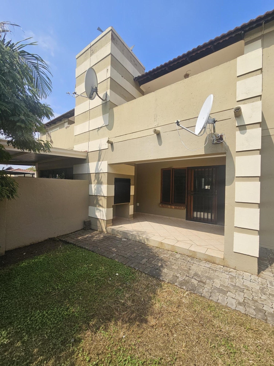 To Let 2 Bedroom Property for Rent in Montana Gauteng