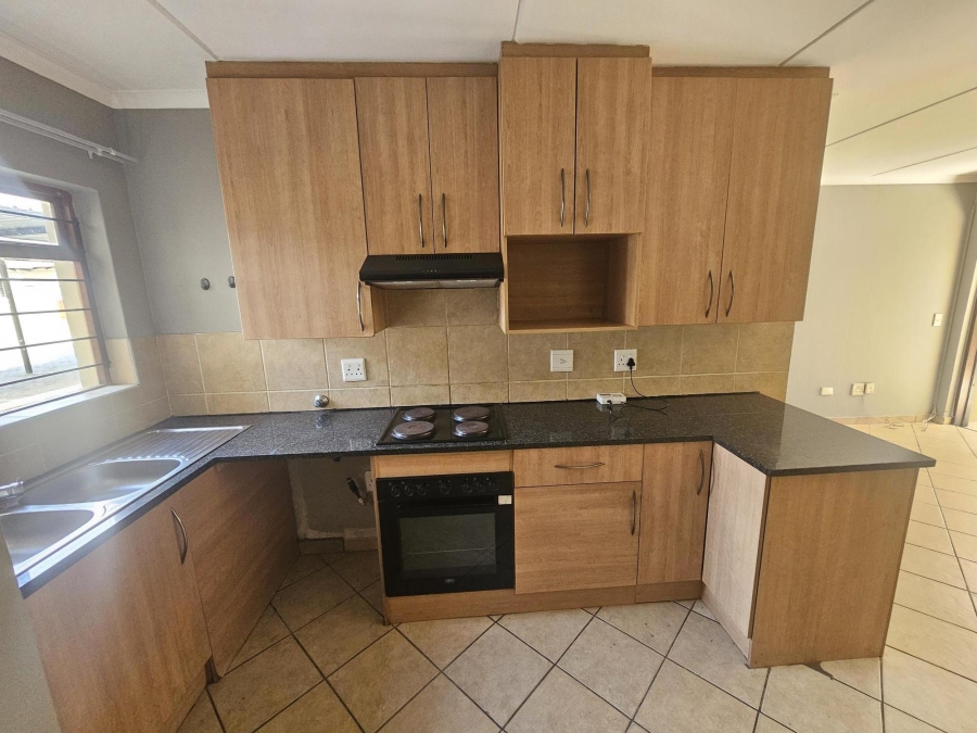 To Let 2 Bedroom Property for Rent in Montana Gauteng