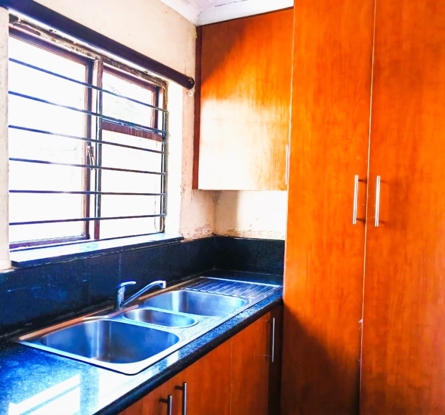 To Let 3 Bedroom Property for Rent in Honeydew Gauteng
