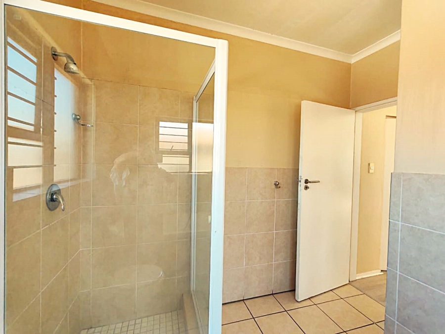 To Let 3 Bedroom Property for Rent in Honeydew Gauteng