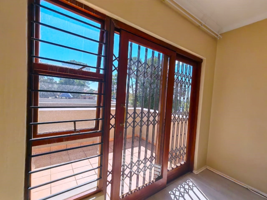 To Let 3 Bedroom Property for Rent in Honeydew Gauteng