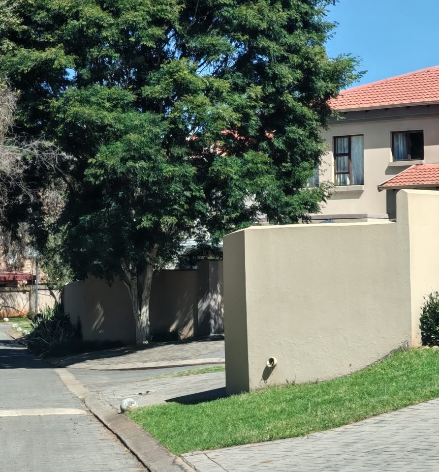 To Let 3 Bedroom Property for Rent in Honeydew Gauteng