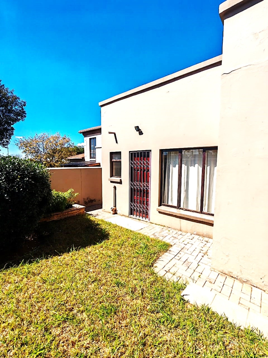 To Let 3 Bedroom Property for Rent in Honeydew Gauteng