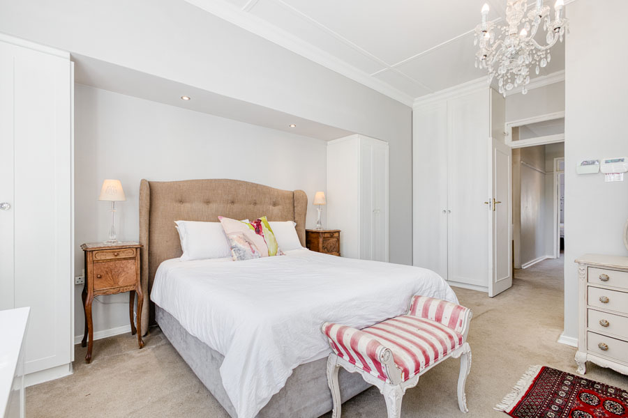 4 Bedroom Property for Sale in Linden Gauteng