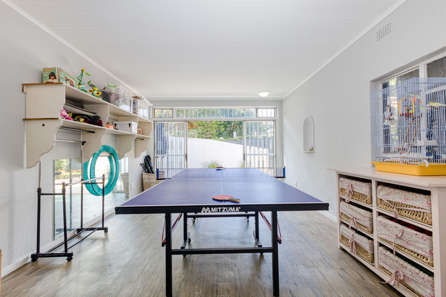 4 Bedroom Property for Sale in Linden Gauteng