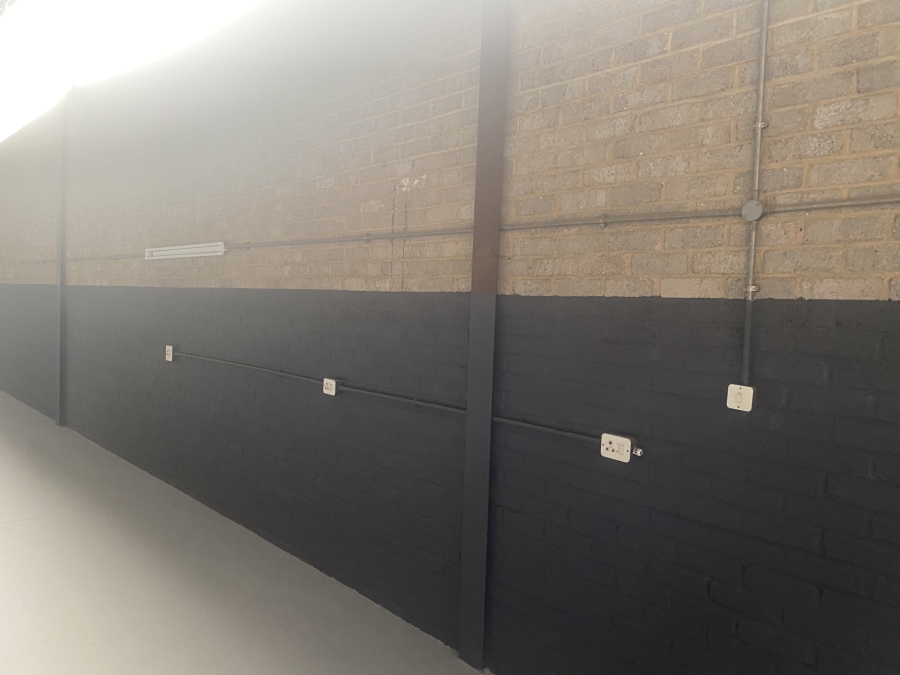 To Let commercial Property for Rent in Halfway House Gauteng