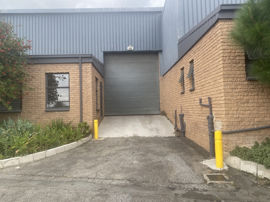 To Let commercial Property for Rent in Halfway House Gauteng