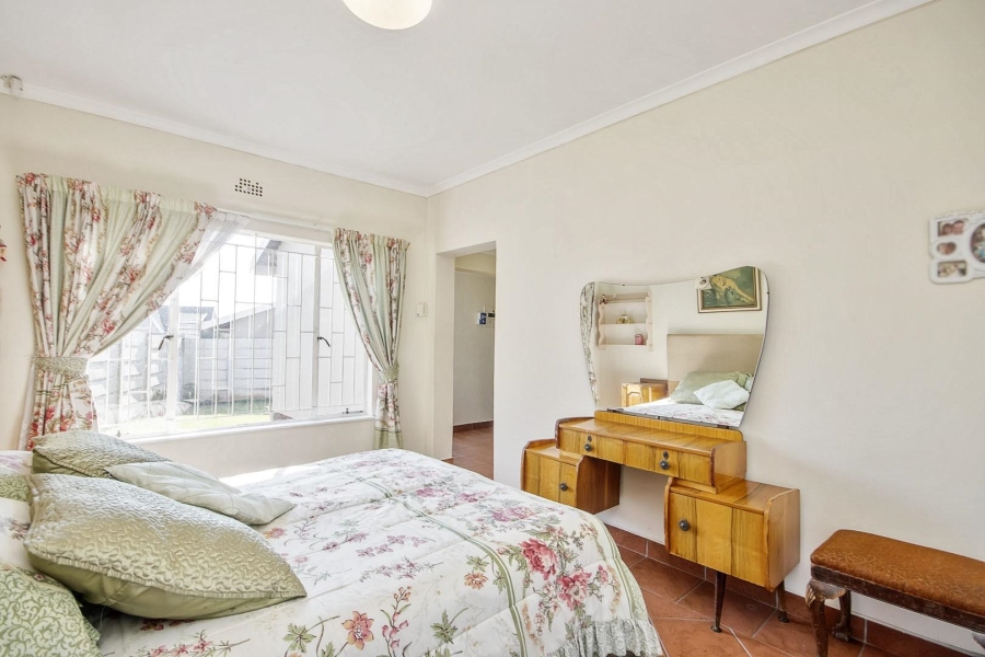 To Let 2 Bedroom Property for Rent in Linden Gauteng