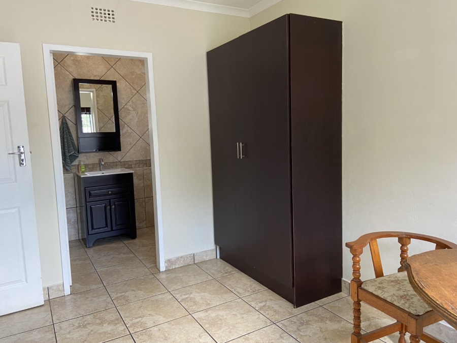 To Let 4 Bedroom Property for Rent in Linden Gauteng