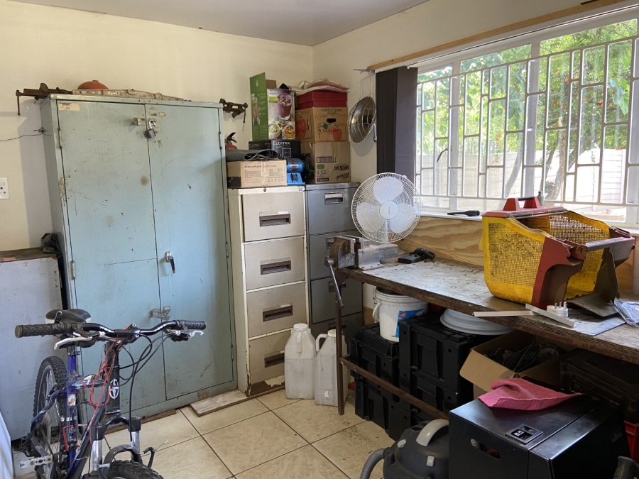 To Let 4 Bedroom Property for Rent in Linden Gauteng