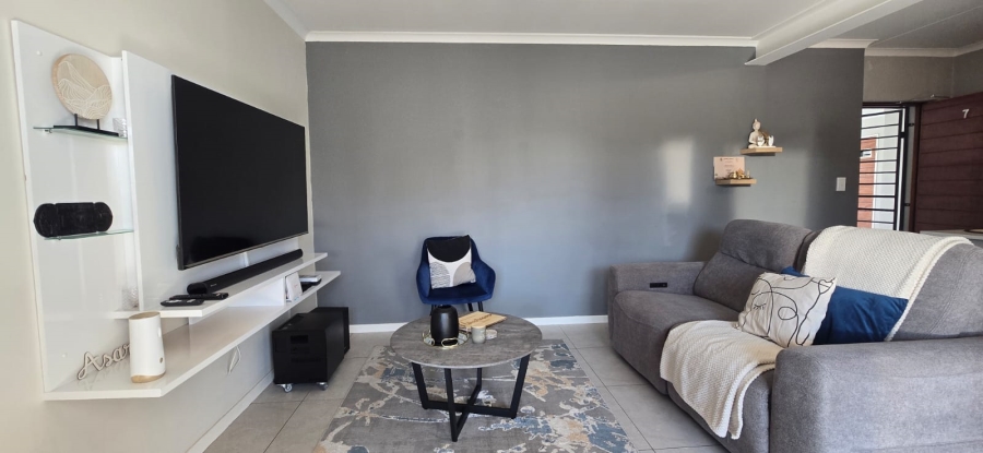 1 Bedroom Property for Sale in Linbro Park Gauteng