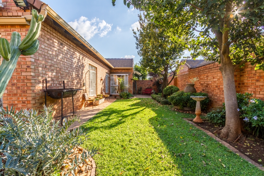 3 Bedroom Property for Sale in Equestria Gauteng