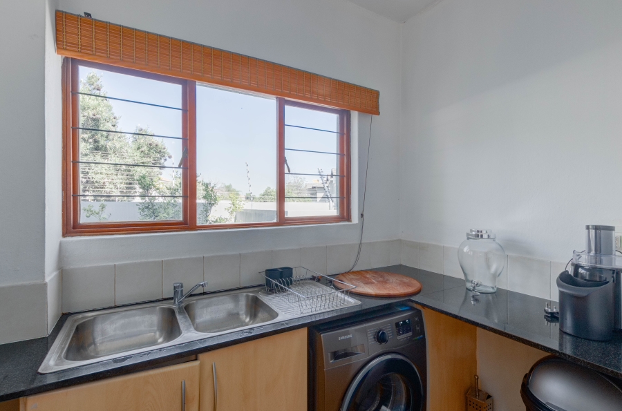 3 Bedroom Property for Sale in Broadacres Gauteng