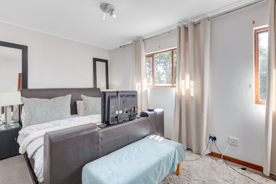 3 Bedroom Property for Sale in Broadacres Gauteng