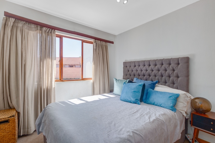 3 Bedroom Property for Sale in Broadacres Gauteng