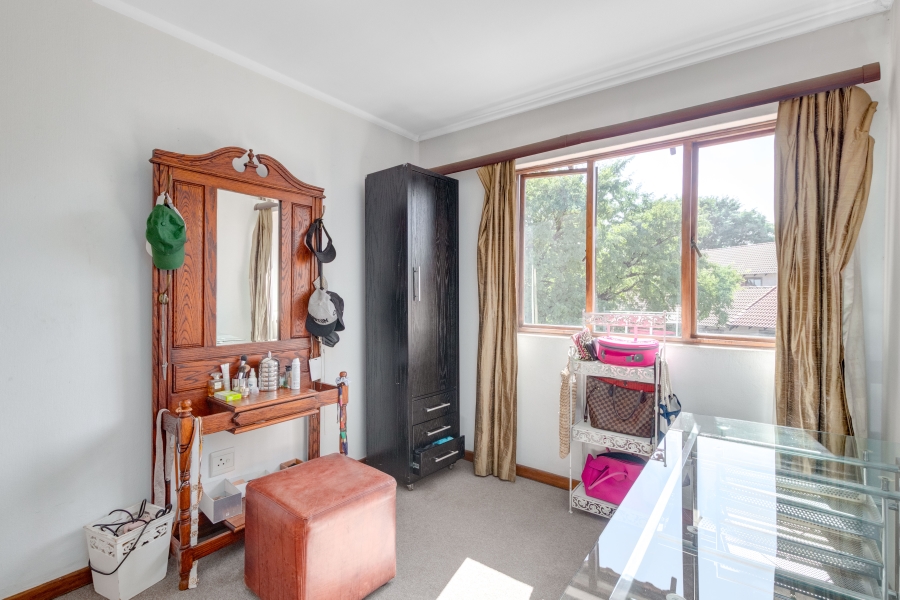 3 Bedroom Property for Sale in Broadacres Gauteng