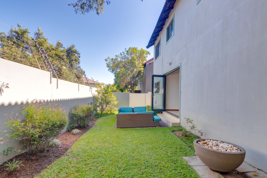 3 Bedroom Property for Sale in Broadacres Gauteng