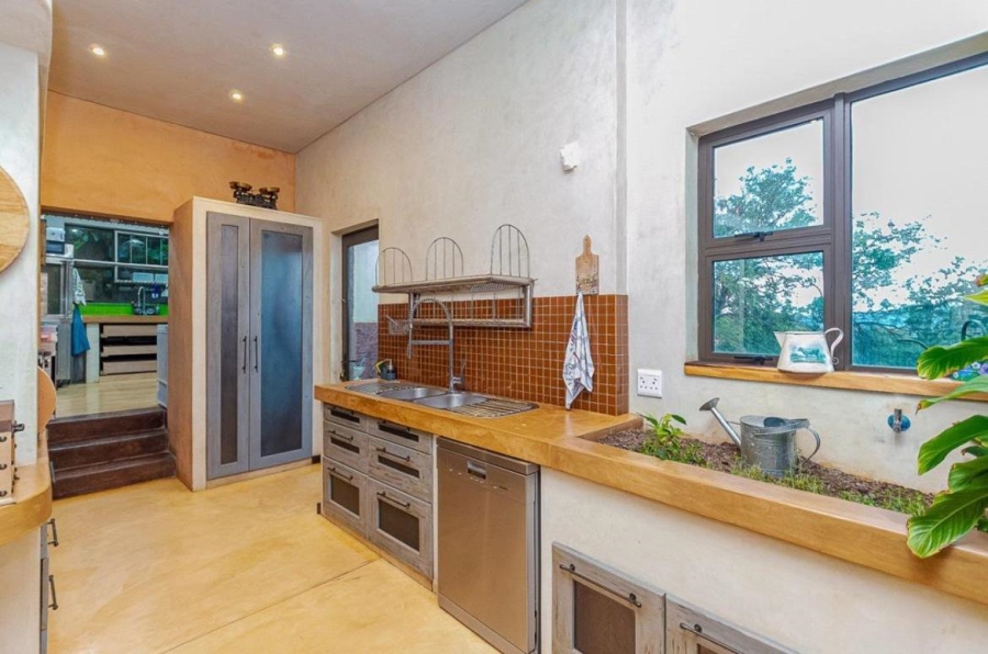 10 Bedroom Property for Sale in Glenvista Gauteng