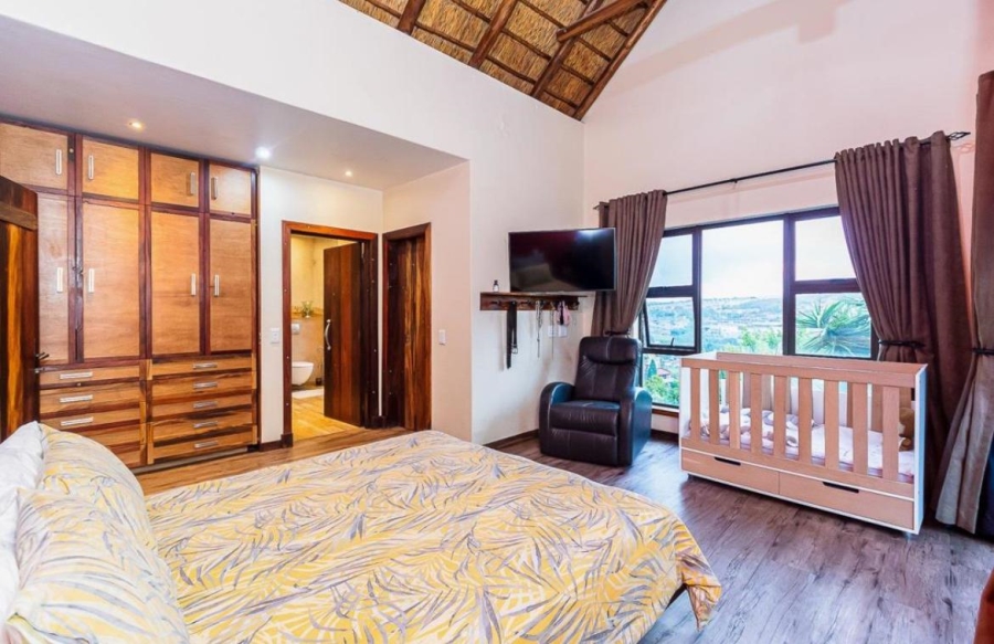 10 Bedroom Property for Sale in Glenvista Gauteng