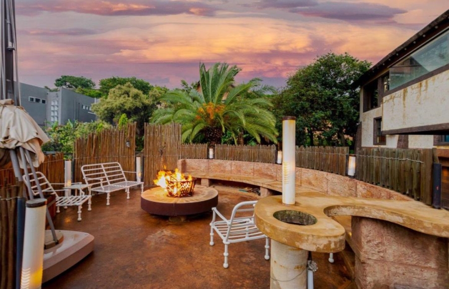 10 Bedroom Property for Sale in Glenvista Gauteng