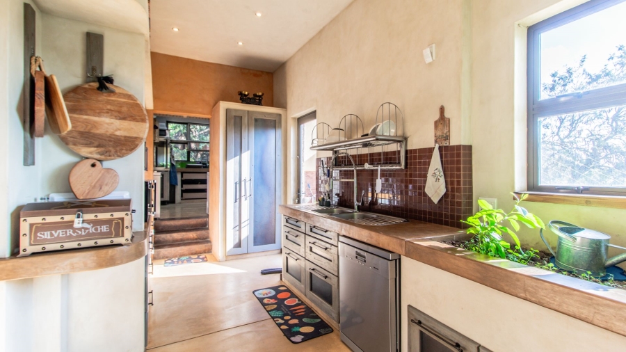10 Bedroom Property for Sale in Glenvista Gauteng