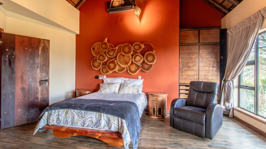 10 Bedroom Property for Sale in Glenvista Gauteng