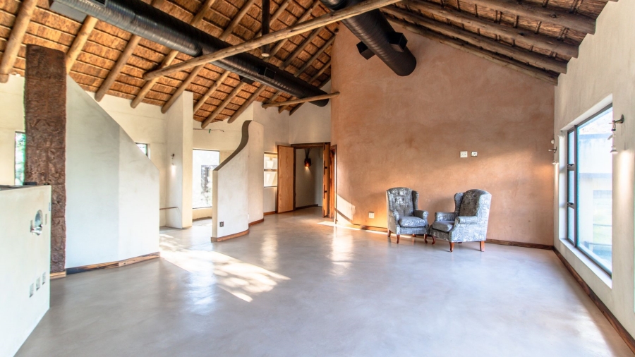 10 Bedroom Property for Sale in Glenvista Gauteng