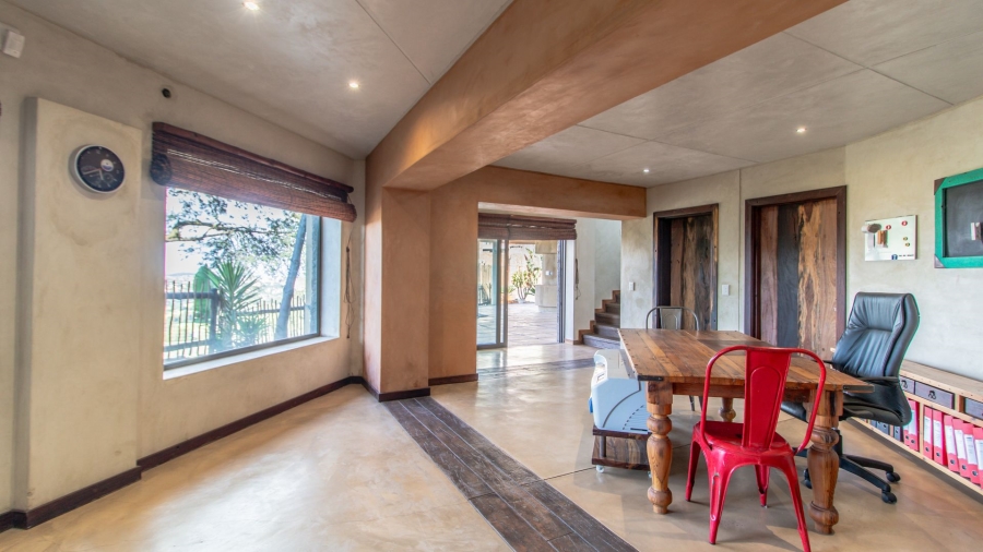 10 Bedroom Property for Sale in Glenvista Gauteng