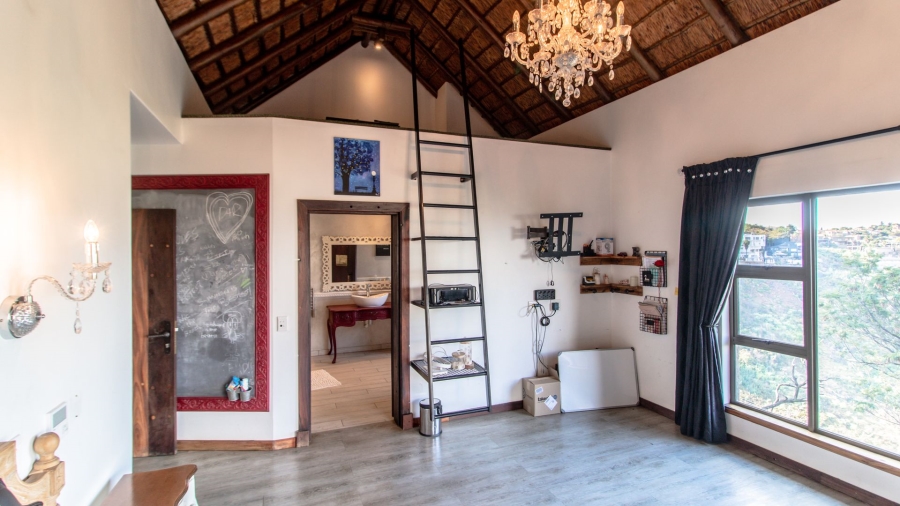 10 Bedroom Property for Sale in Glenvista Gauteng