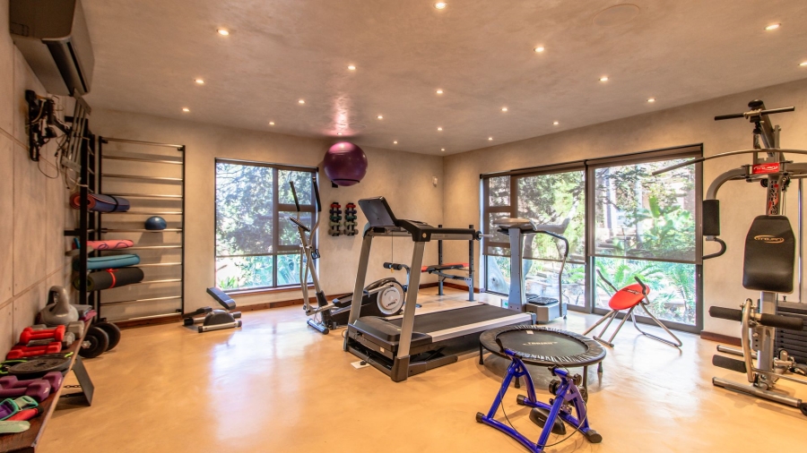 10 Bedroom Property for Sale in Glenvista Gauteng