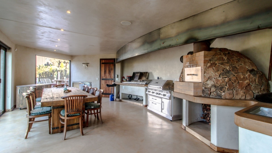 10 Bedroom Property for Sale in Glenvista Gauteng