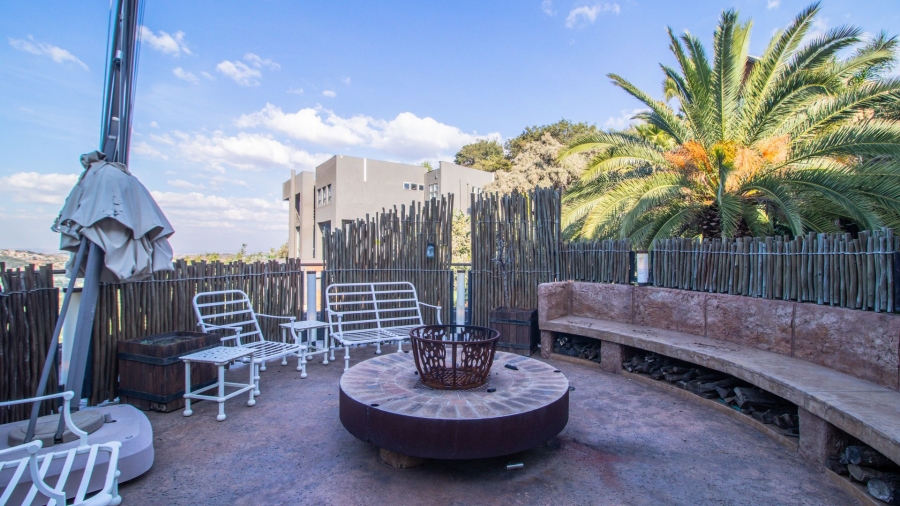 10 Bedroom Property for Sale in Glenvista Gauteng