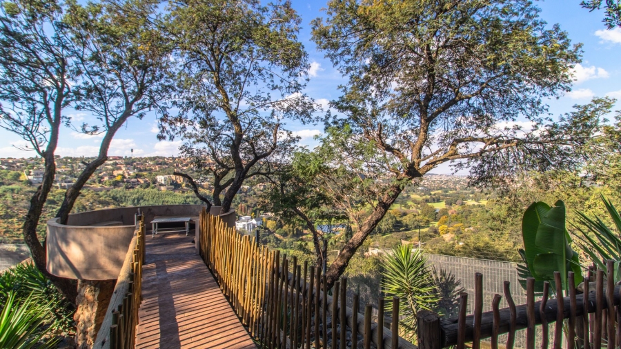 10 Bedroom Property for Sale in Glenvista Gauteng
