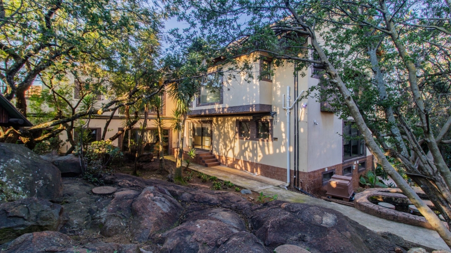 10 Bedroom Property for Sale in Glenvista Gauteng