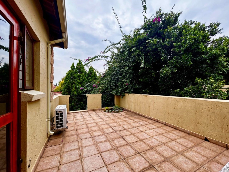 To Let 3 Bedroom Property for Rent in Sunninghill Gauteng