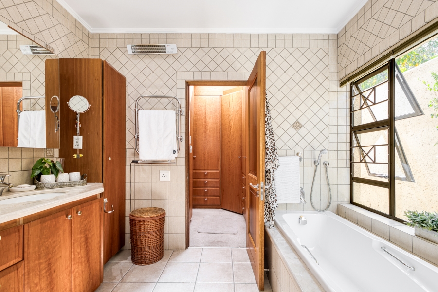 3 Bedroom Property for Sale in Orchards Gauteng