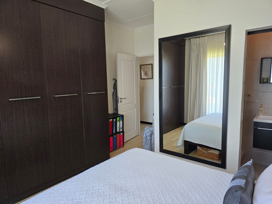2 Bedroom Property for Sale in Glenvista Gauteng