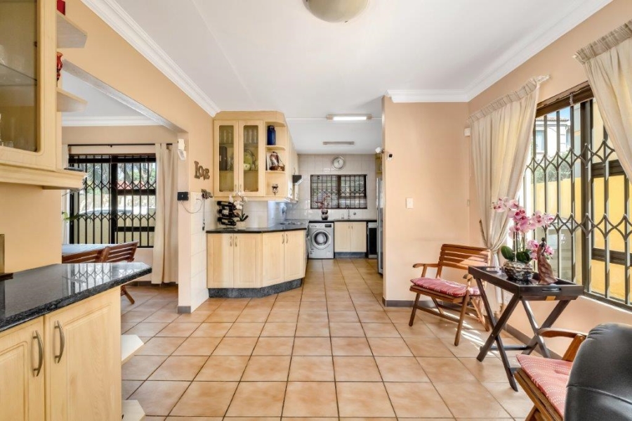3 Bedroom Property for Sale in Kensington B Gauteng