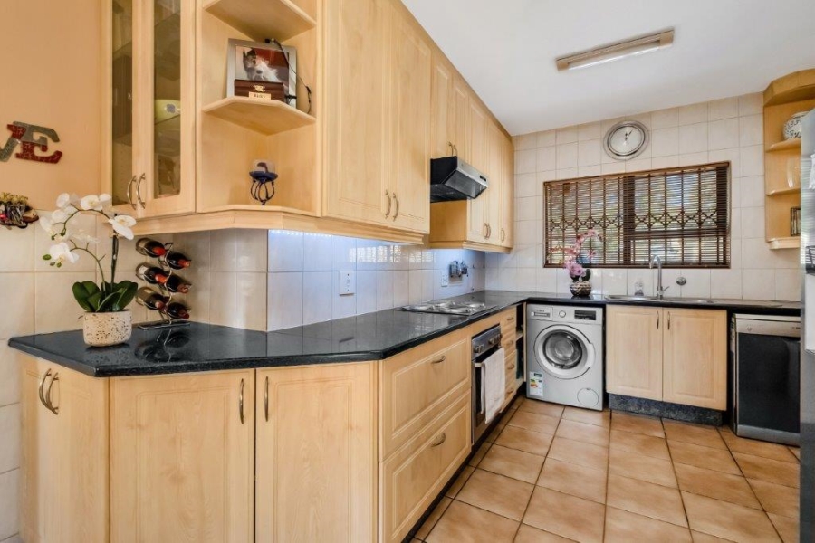 3 Bedroom Property for Sale in Kensington B Gauteng
