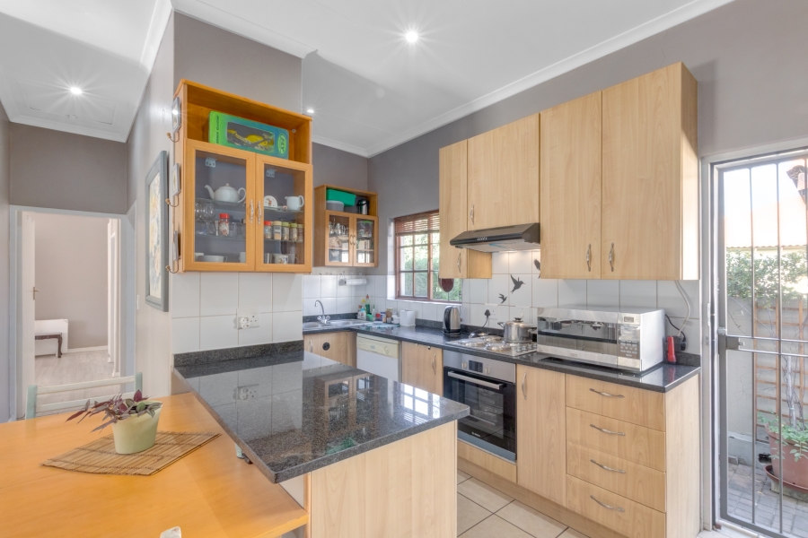 2 Bedroom Property for Sale in Broadacres Gauteng