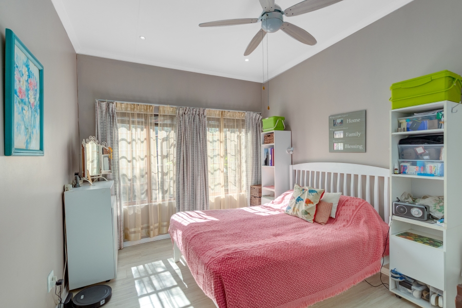 2 Bedroom Property for Sale in Broadacres Gauteng