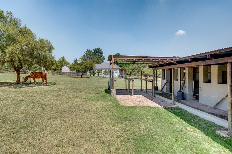 To Let 5 Bedroom Property for Rent in Kyalami Gauteng