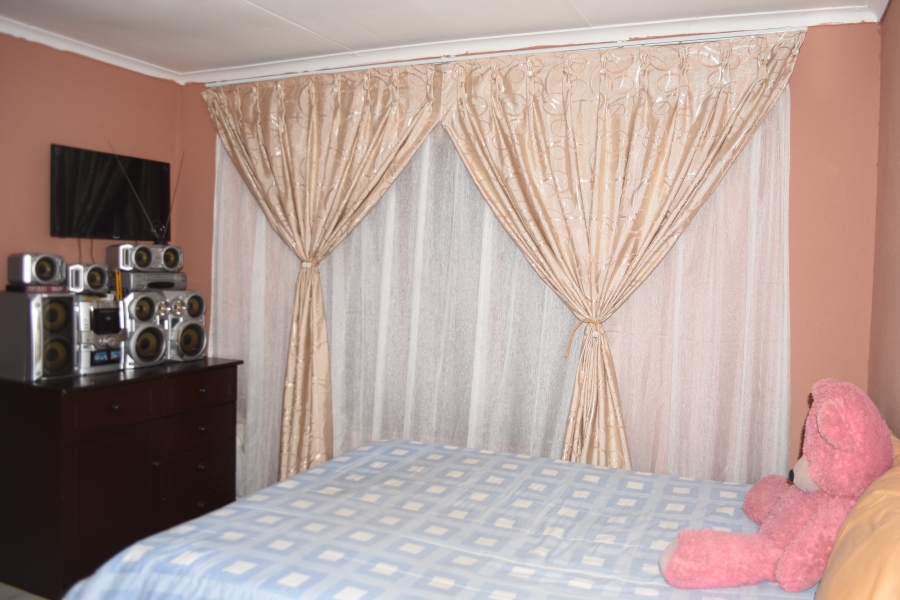 3 Bedroom Property for Sale in Soshanguve East Gauteng