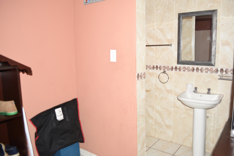 3 Bedroom Property for Sale in Soshanguve East Gauteng