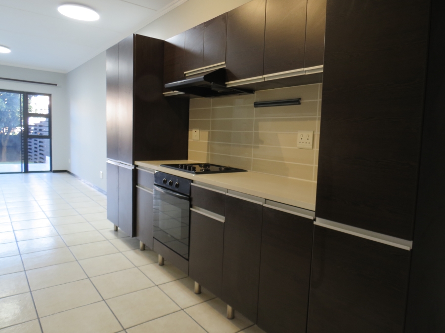 To Let 3 Bedroom Property for Rent in Greenstone Hill Gauteng