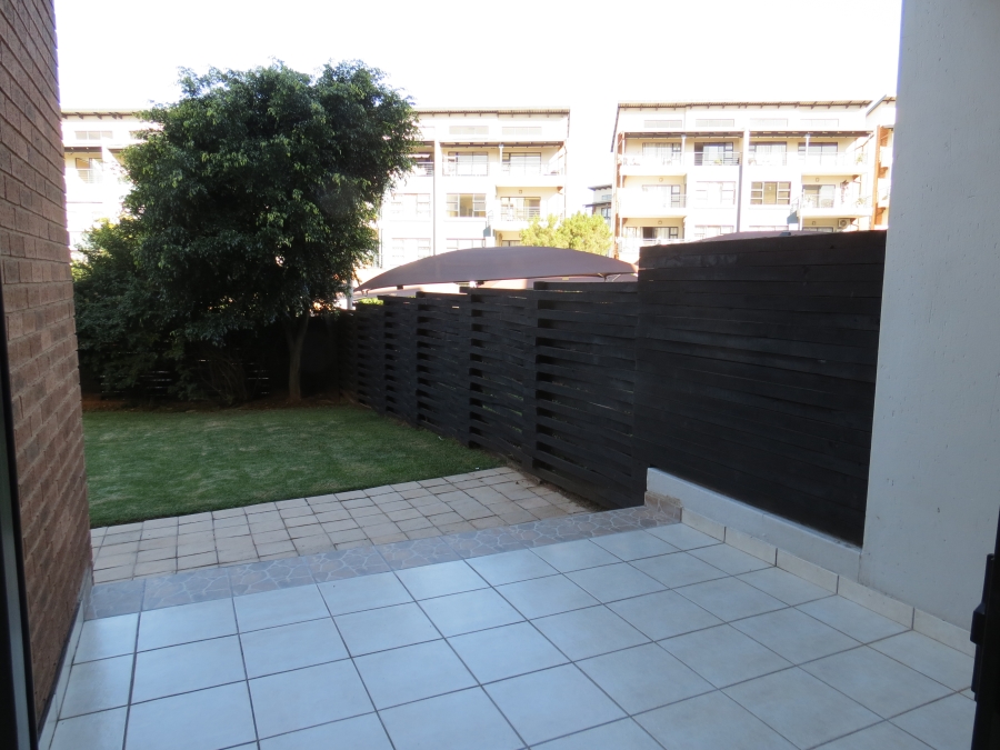 To Let 3 Bedroom Property for Rent in Greenstone Hill Gauteng