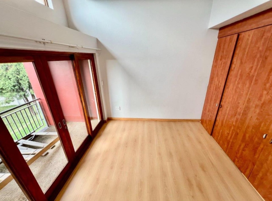To Let 2 Bedroom Property for Rent in Midridge Park Gauteng