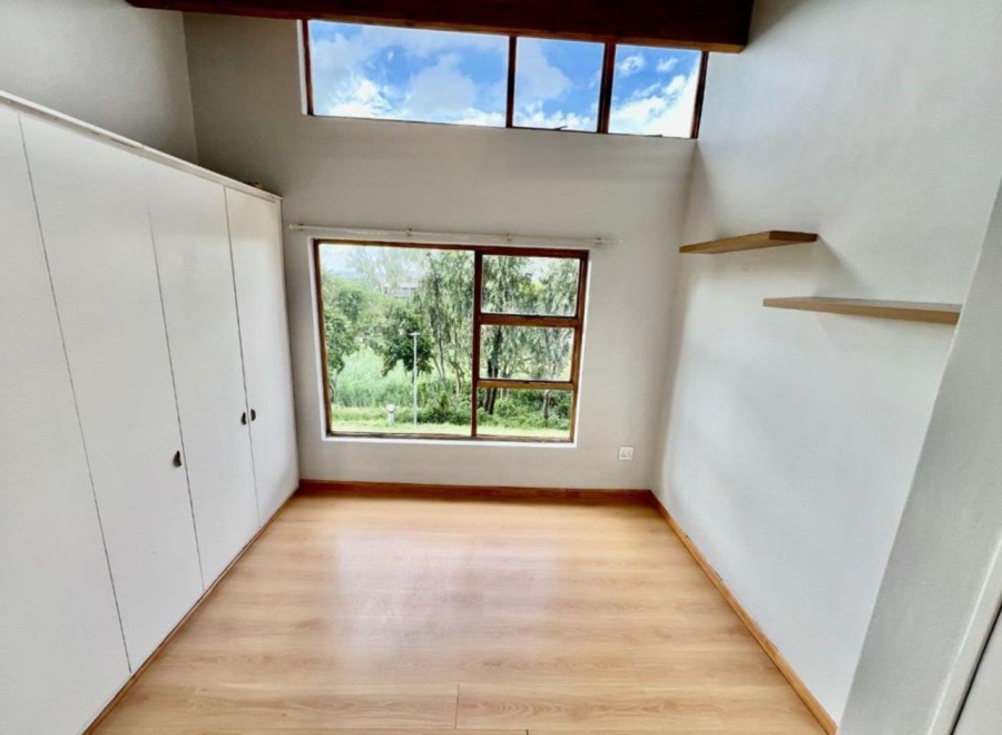 To Let 2 Bedroom Property for Rent in Midridge Park Gauteng