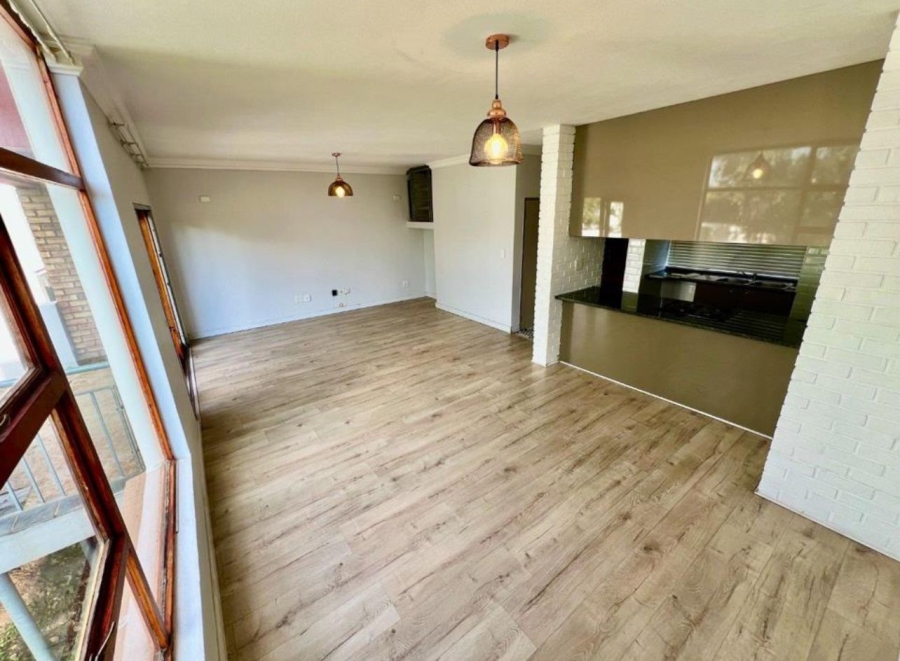 To Let 2 Bedroom Property for Rent in Midridge Park Gauteng